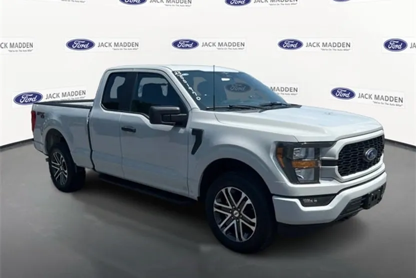 2023 Ford F-150 XL photo 1