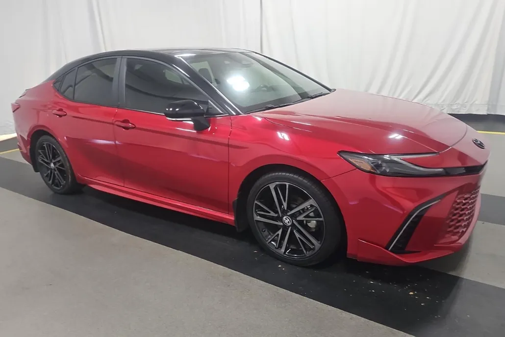 2025 Toyota Camry XSE photo 1