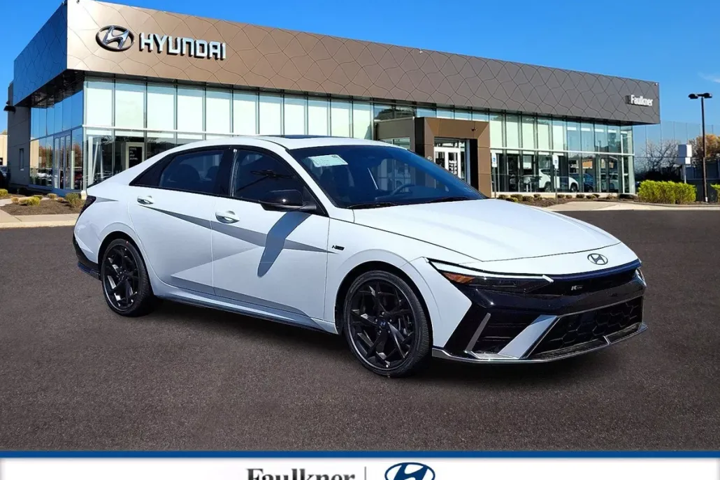 2025 Hyundai Elantra N Line photo 1