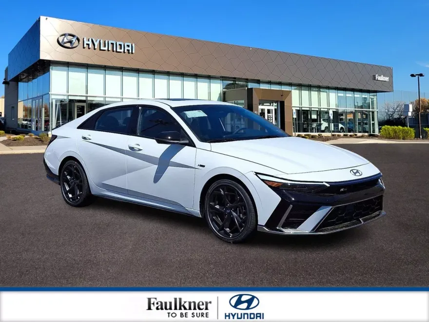 2025 Hyundai Elantra N Line photo 1