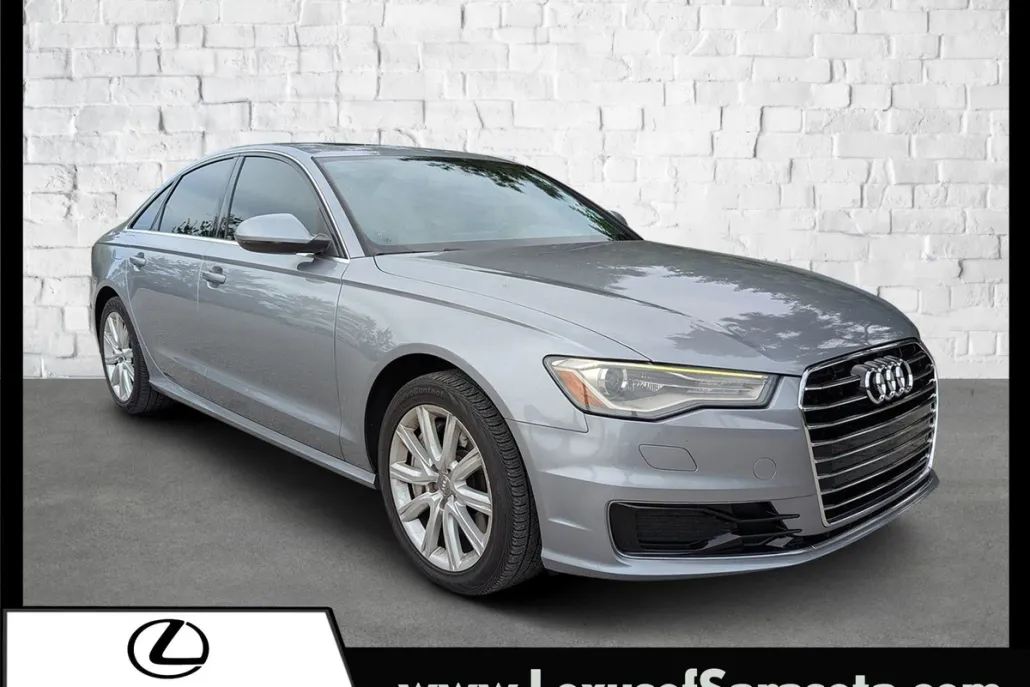 2017 Audi A4 Ultra Premium photo 1