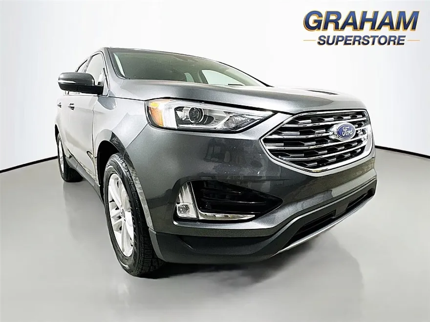 2020 Ford Edge SEL photo 1
