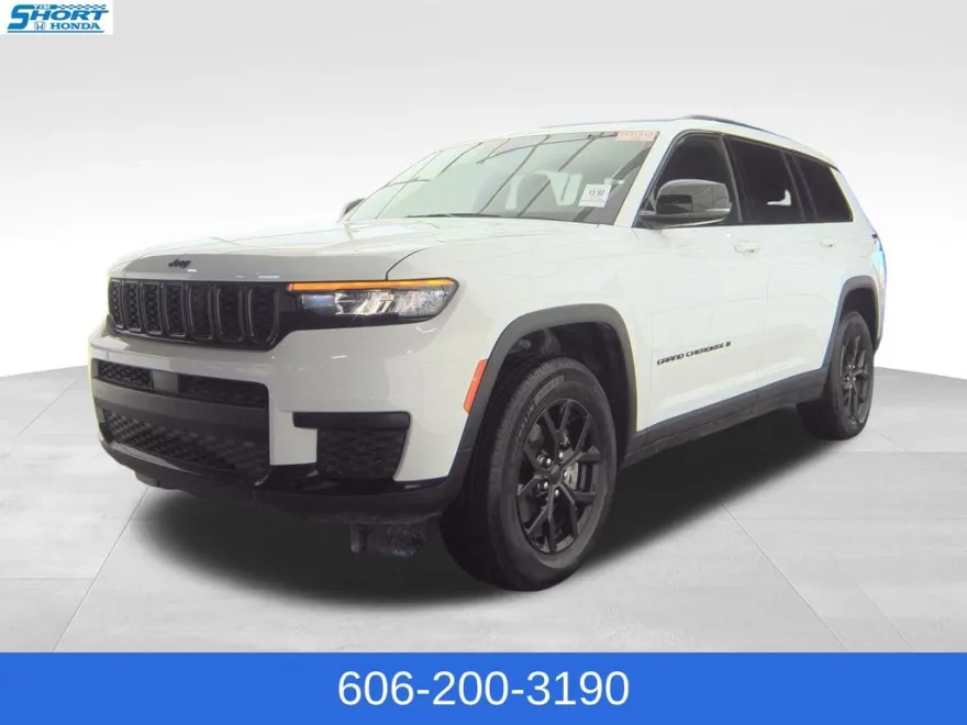2024 Jeep Grand Cherokee Laredo photo 1
