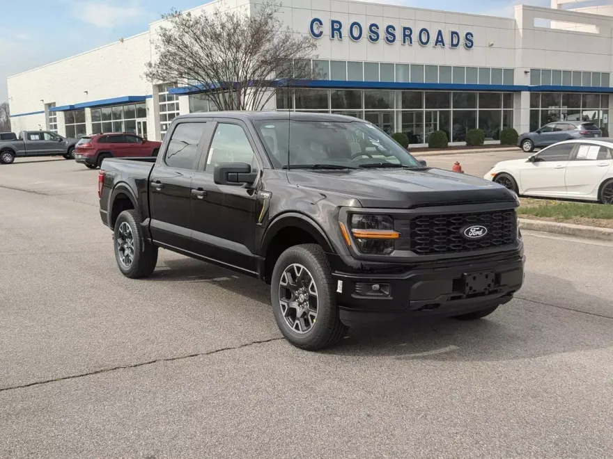 2025 Ford F-150 STX photo 1
