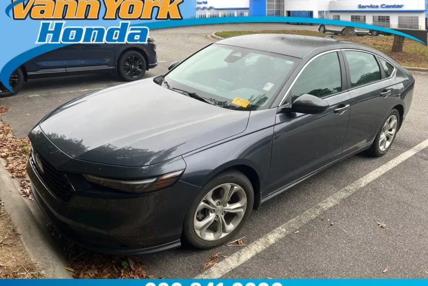 2023 Honda Accord LX photo 1