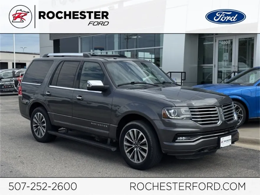 2015 Lincoln Navigator Base photo 1