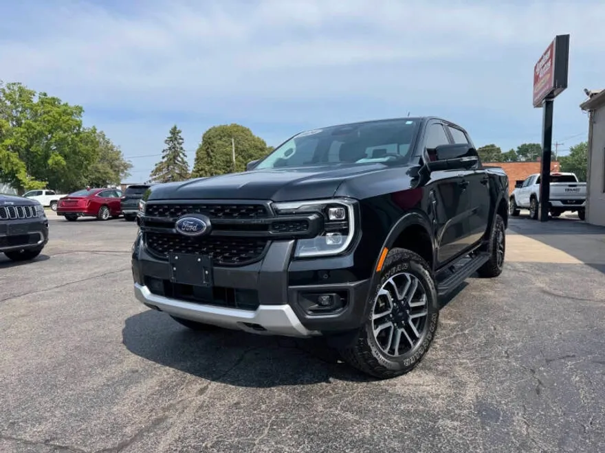2024 Ford Ranger Lariat photo 1