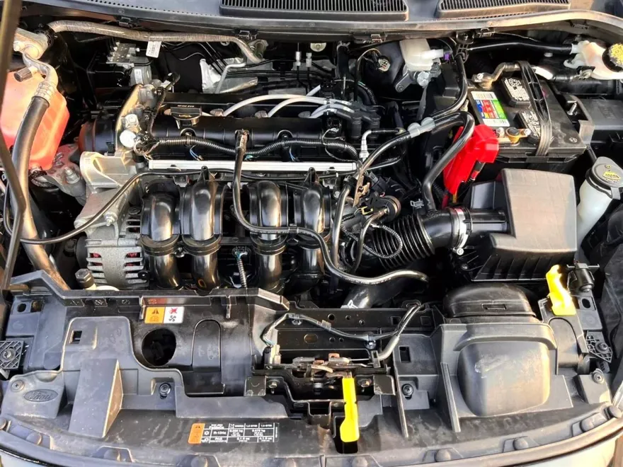 2018 Ford Fiesta SE photo 1