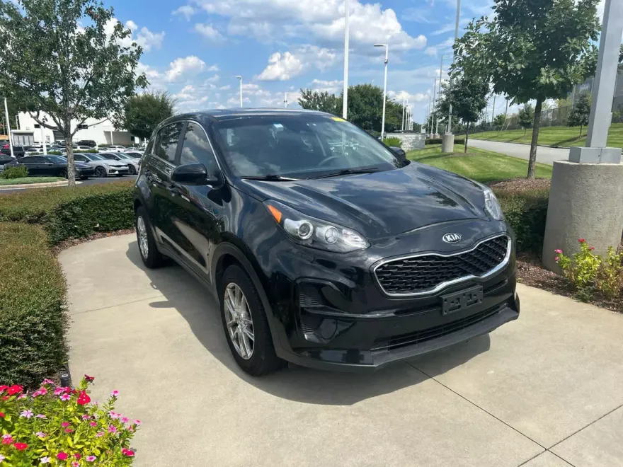 2022 Kia Sportage LX photo 1