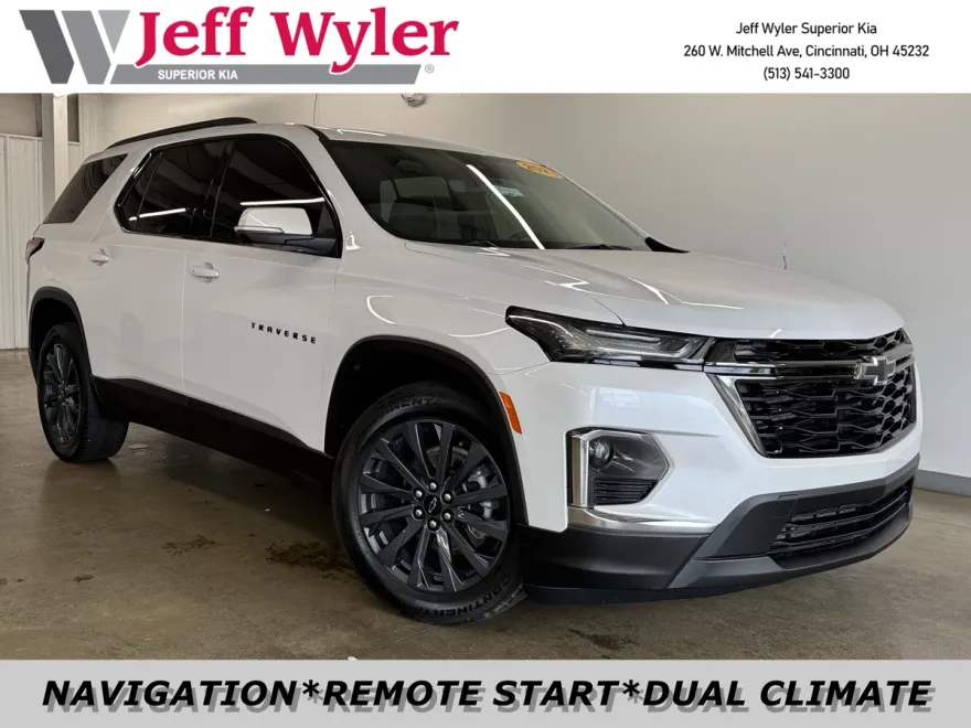 2023 Chevrolet Traverse RS photo 1