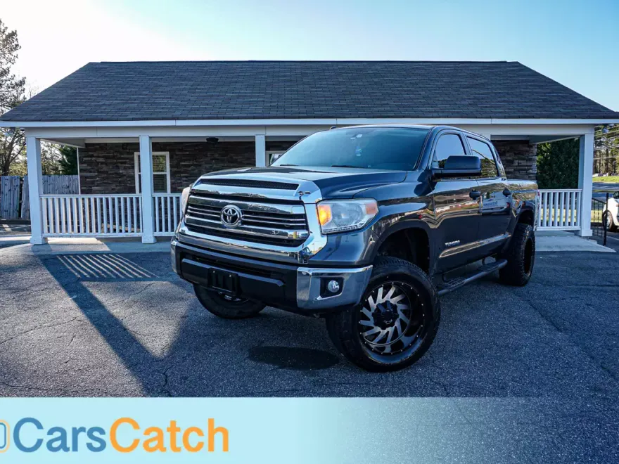 2016 Toyota Tundra SR5 photo 1