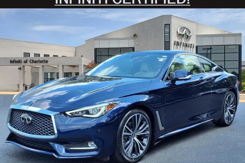 2022 Infiniti Q60 Luxe photo 1