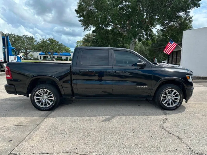 2021 Ram 1500 Laramie photo 1