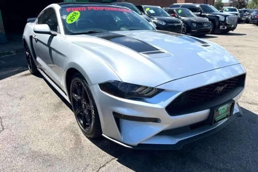 2018 Ford Mustang EcoBoost photo 1