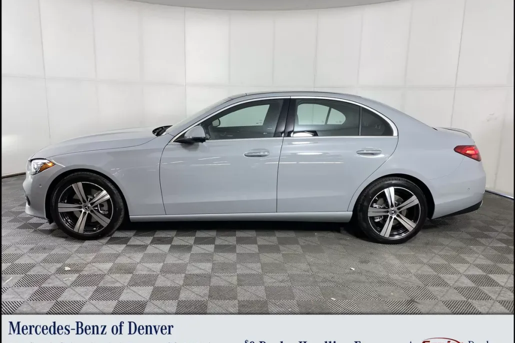 2025 Mercedes Benz C 300 4MATIC Sedan photo 1