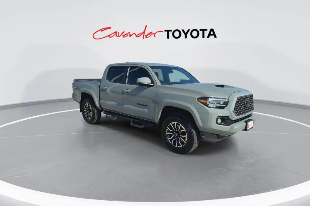 2023 Toyota Tacoma TRD Sport photo 1