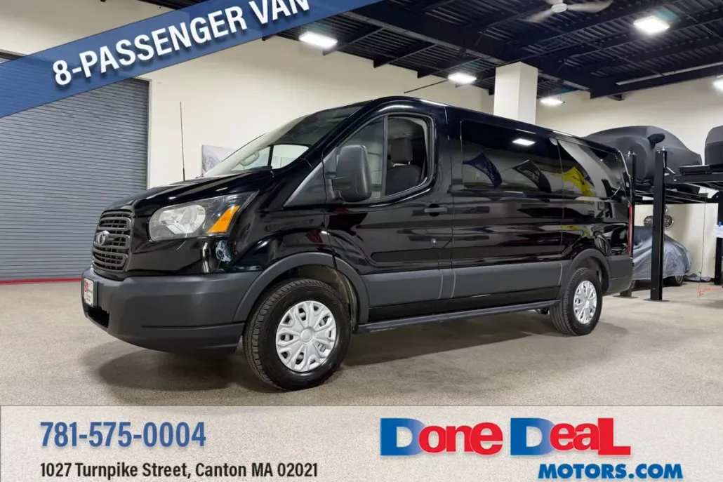2017 Ford Transit XL Van photo 1