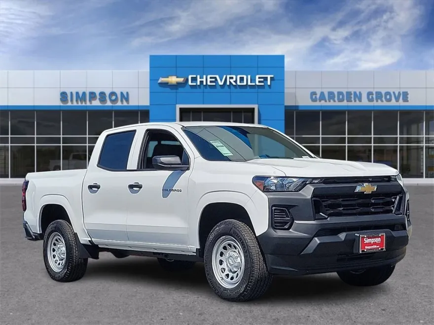 2026 Chevrolet Colorado Work Truck photo 1