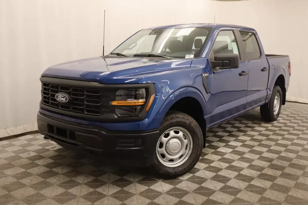 2025 Ford F-150 XL photo 1