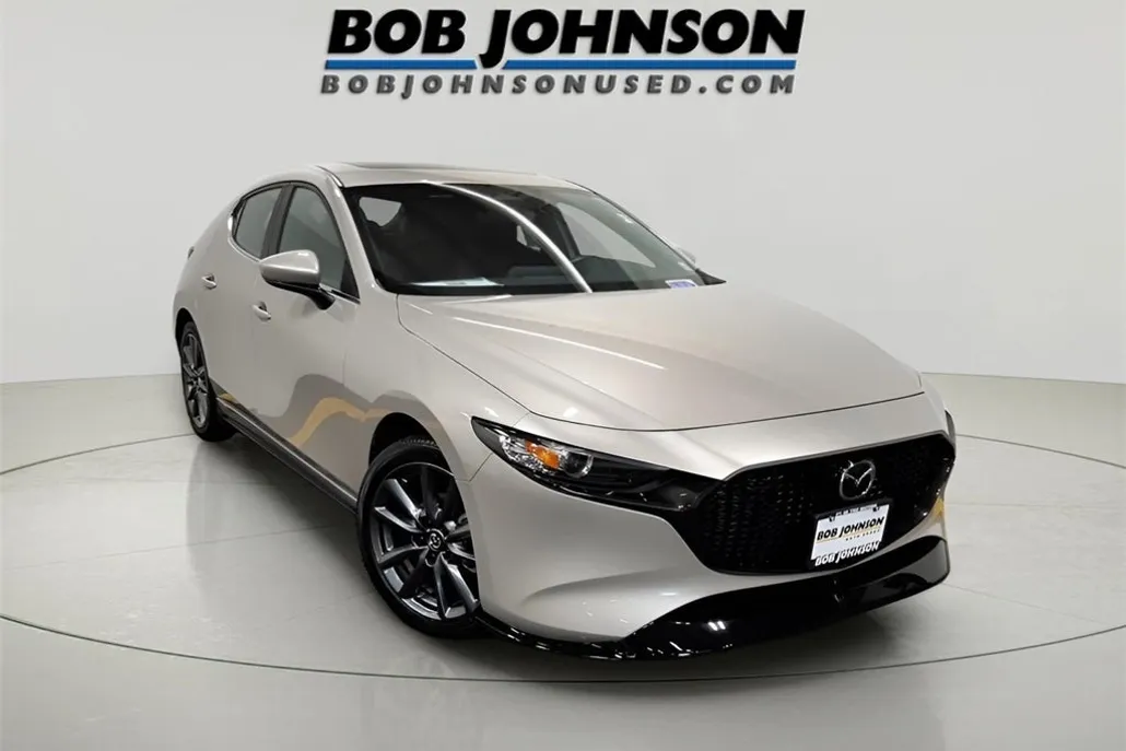2025 Mazda Mazda3 2.5 s Preferred Hatchback photo 1
