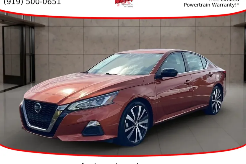 2022 Nissan Altima 2.5 SR photo 1