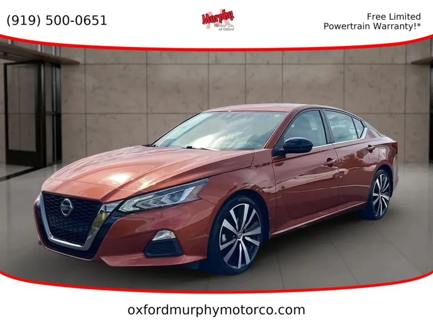 2022 Nissan Altima 2.5 SR photo 1