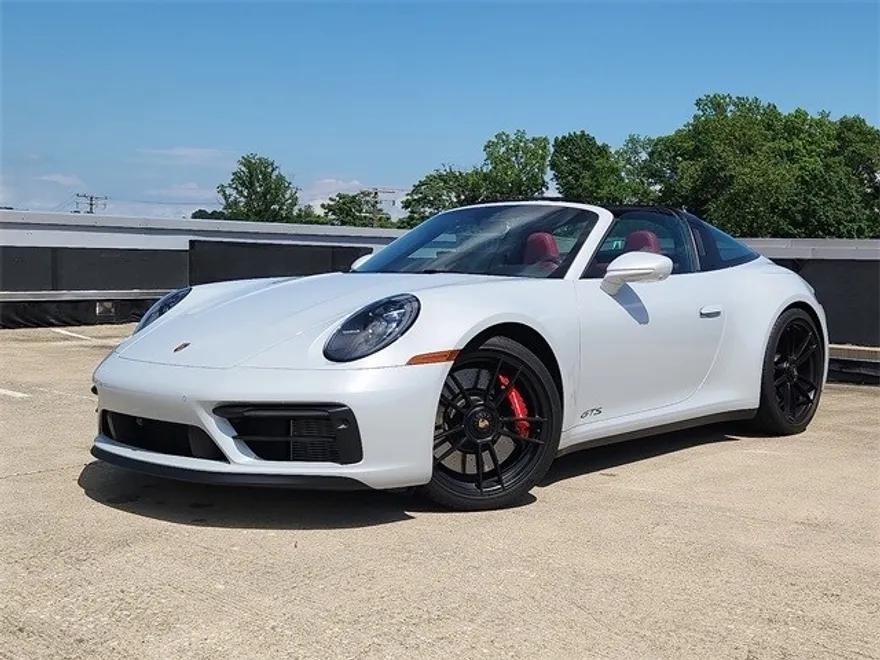 2024 Porsche 911 Targa 4 GTS photo 1