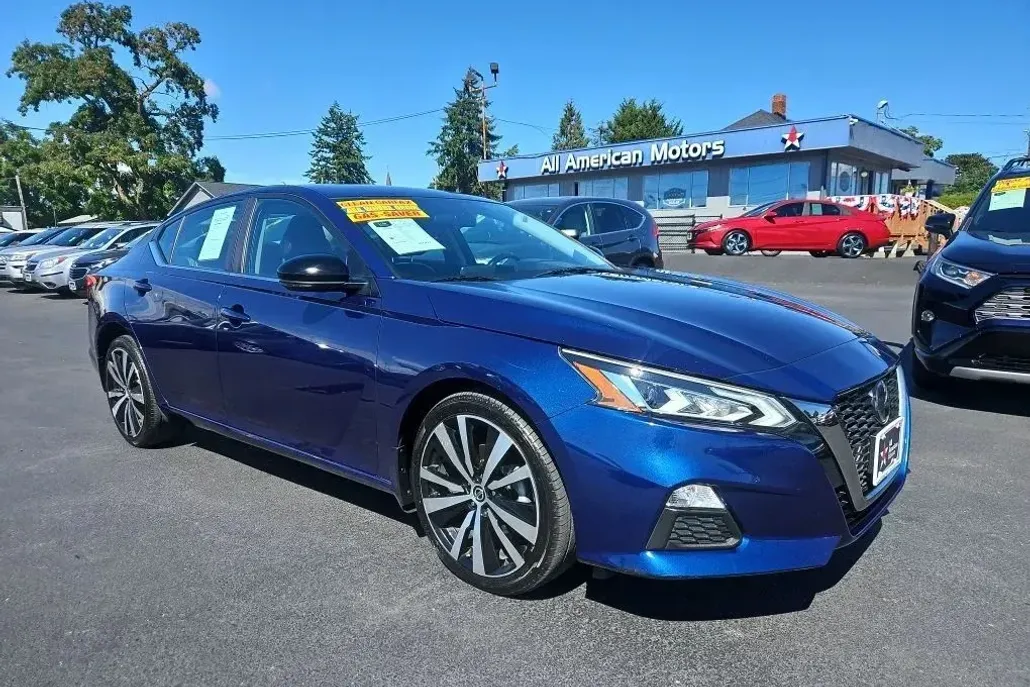2019 Nissan Altima 2.5 SR photo 1