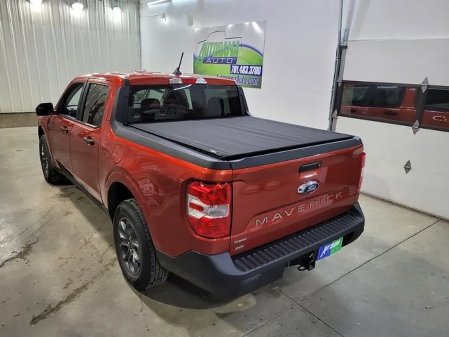 2024 Ford Maverick XLT photo 1
