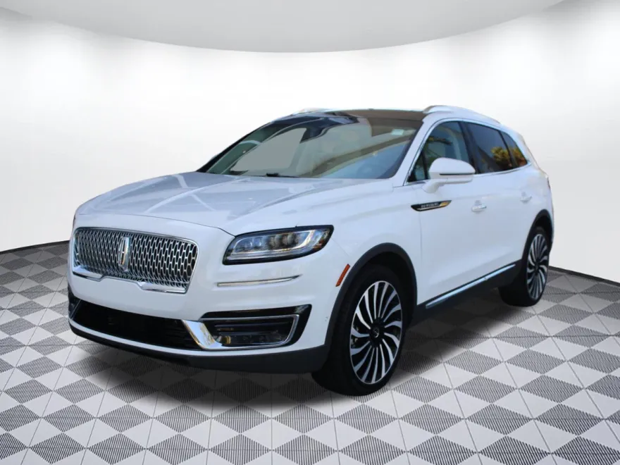 2020 Lincoln Nautilus Black Label photo 1