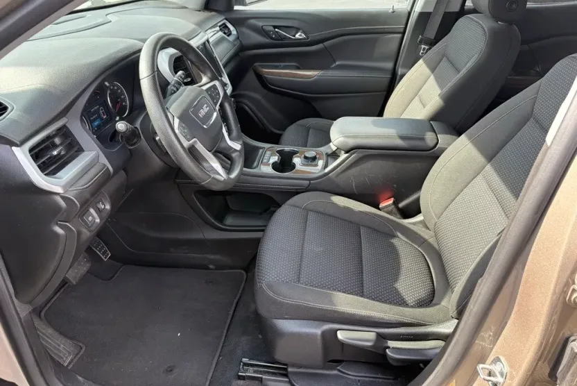 2023 Gmc Acadia SLE photo 1
