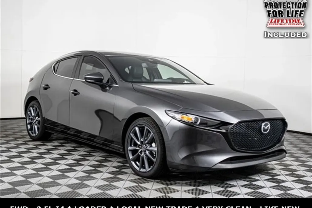 2022 Mazda Mazda3 Hatchback Preferred photo 1
