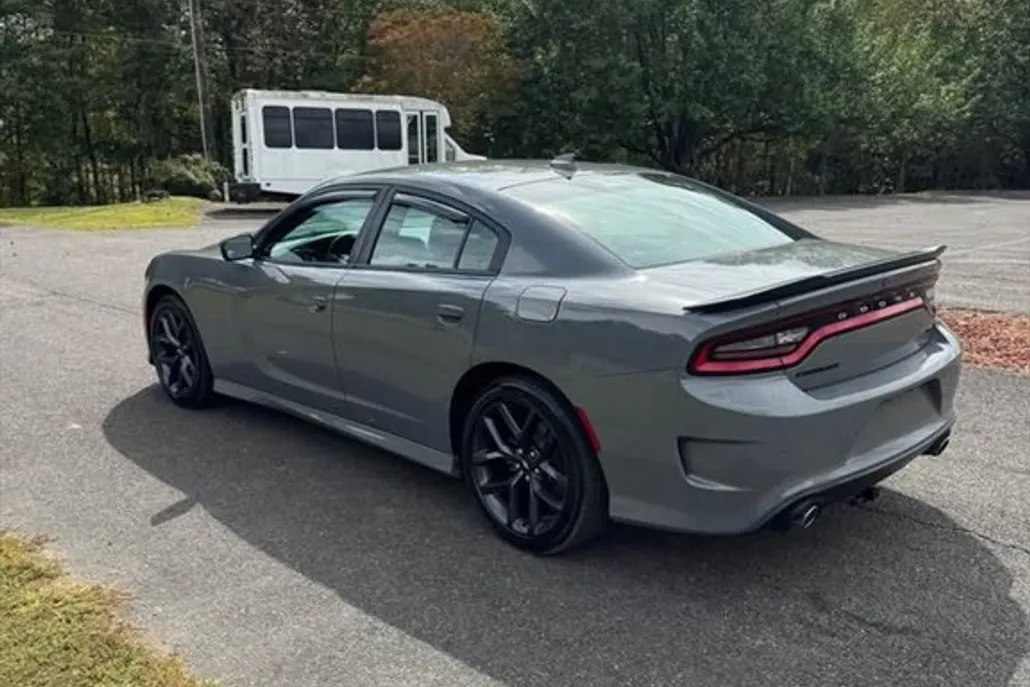 2019 Dodge Charger GT photo 1