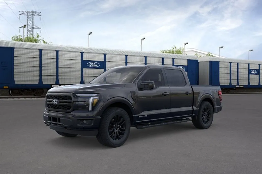 2025 Ford F-150 Lariat photo 1