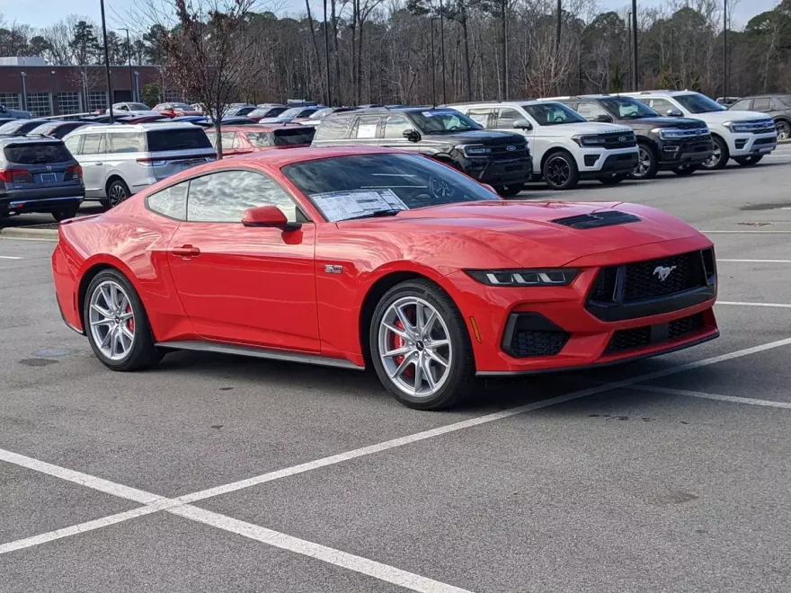 2024 Ford Mustang GT Premium photo 1