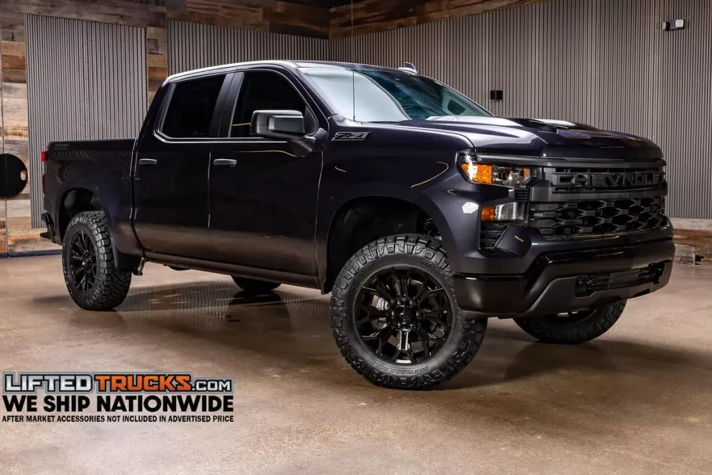 2024 Chevrolet Silverado 1500 Custom Trail Boss photo 1