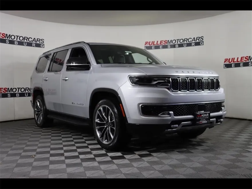 2024 Jeep Wagoneer Series II photo 1