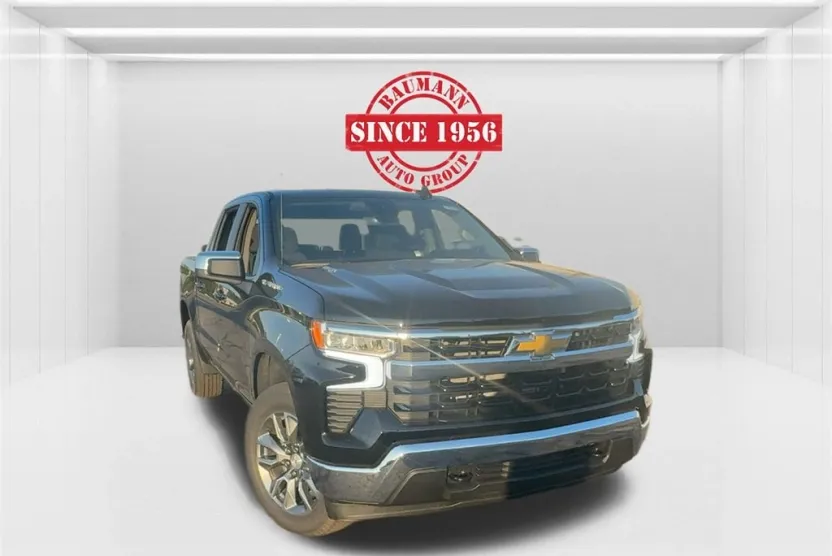 2026 Chevrolet Silverado 1500 LT photo 1