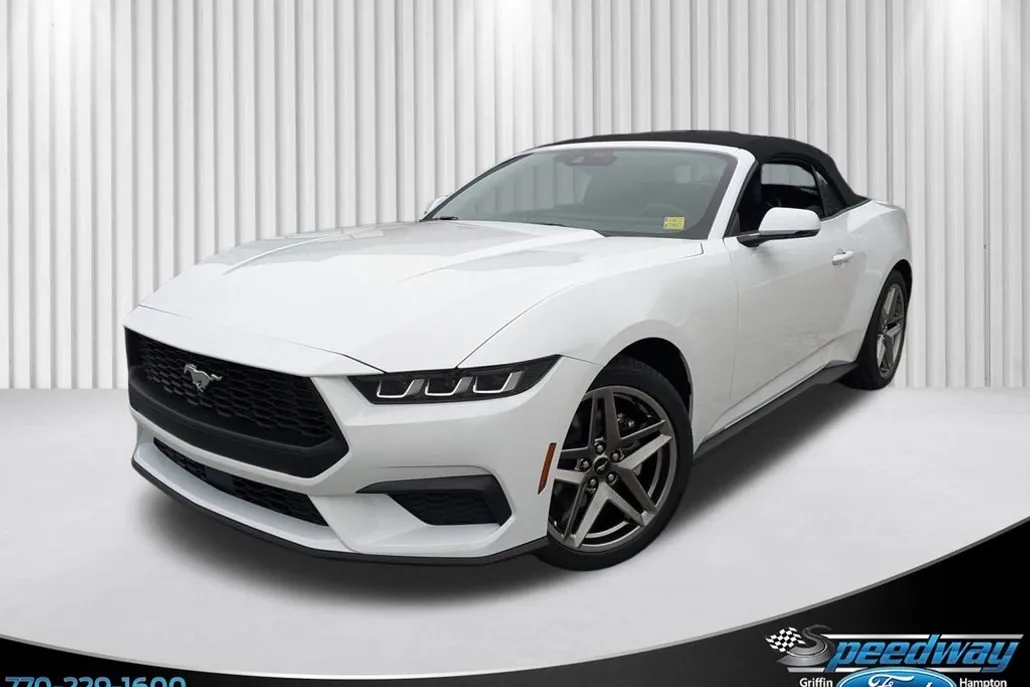 2025 Ford Mustang EcoBoost Premium photo 1