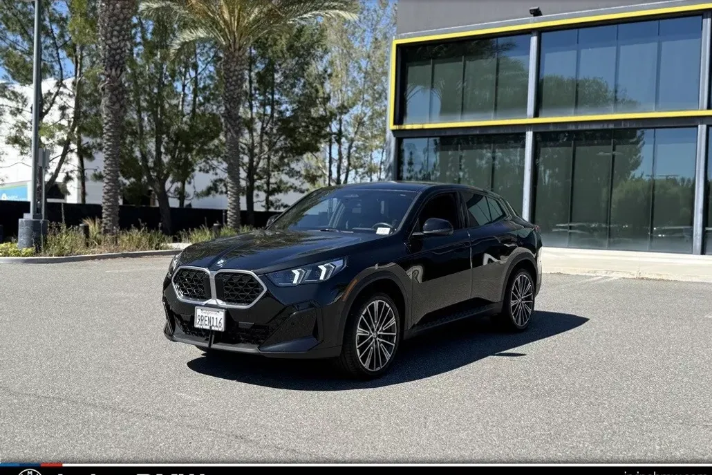 2025 Bmw X2 xDrive28i photo 1