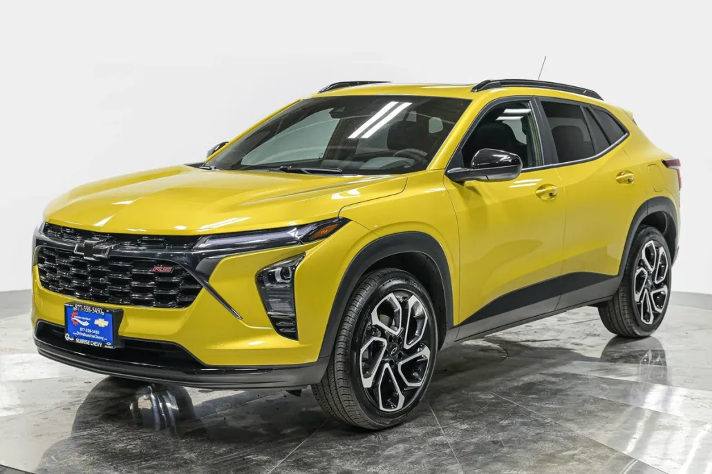 2025 Chevrolet Trax photo 1