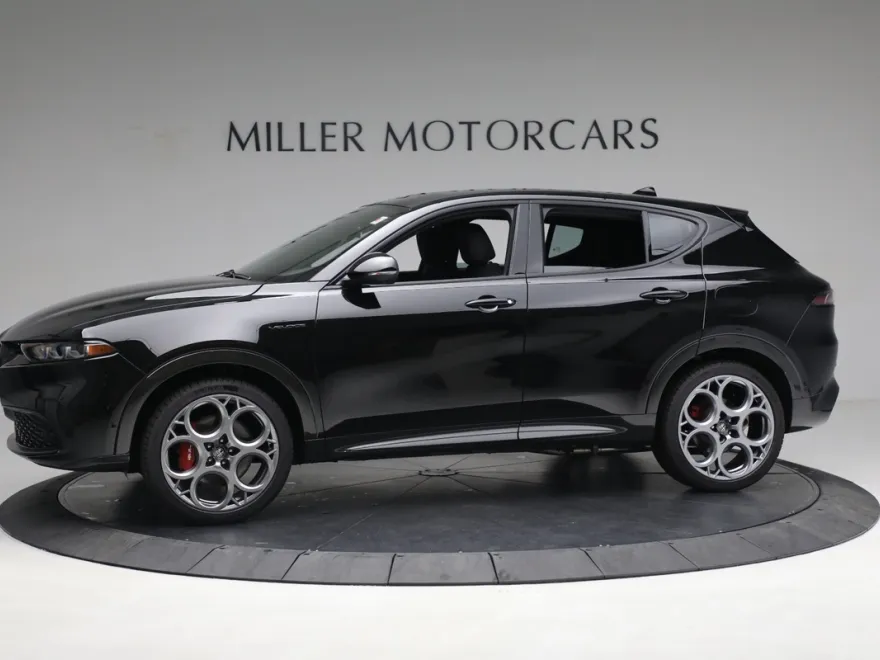 2024 Alfa Romeo Tonale Veloce photo 1
