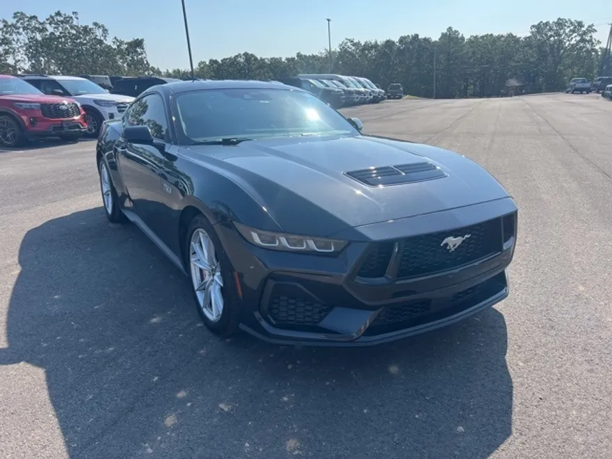2024 Ford Mustang GT Premium photo 1