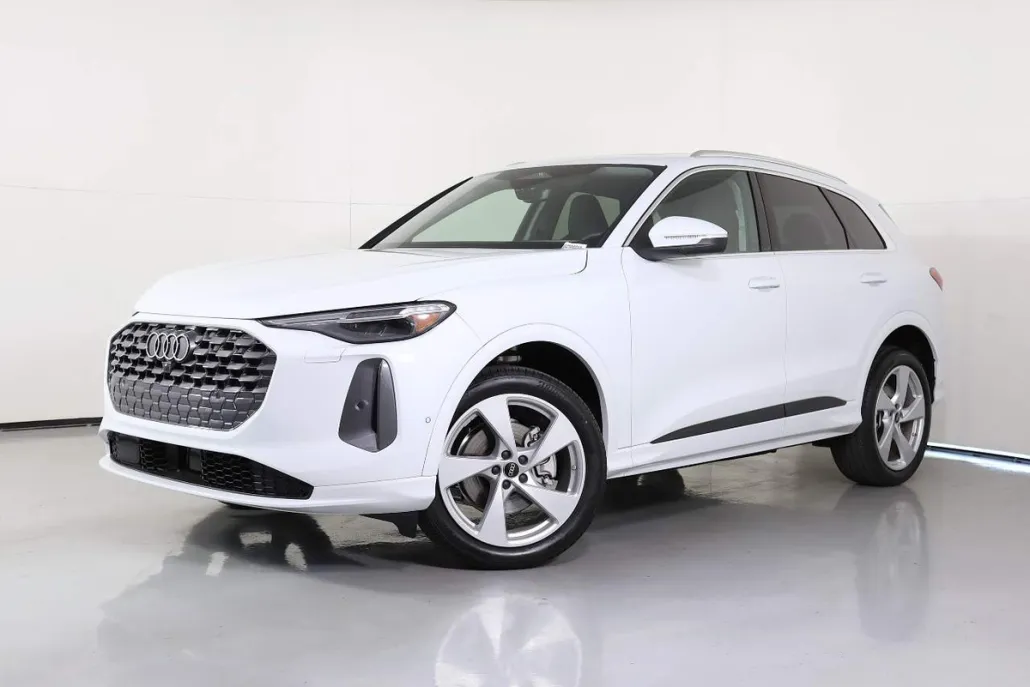 2025 Audi Q5 Premium Plus TFSI photo 1