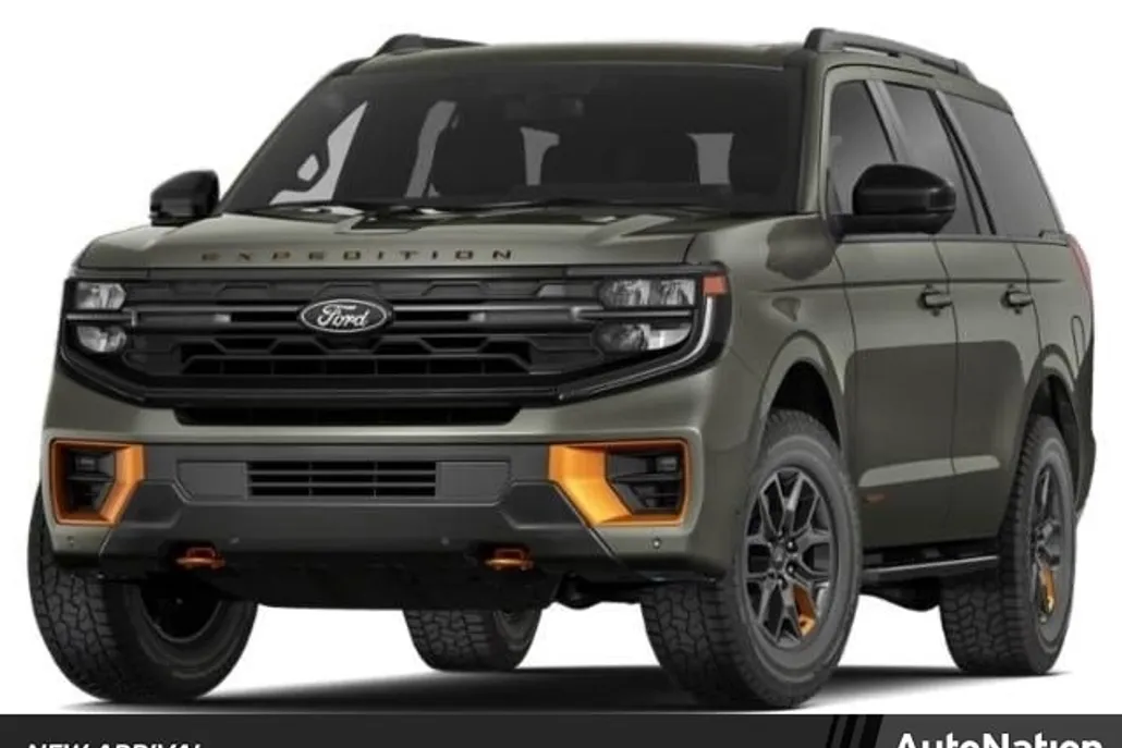 2025 Ford Expedition photo 1