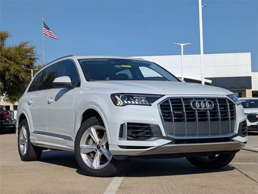 2023 Audi Q7 55 Premium photo 1