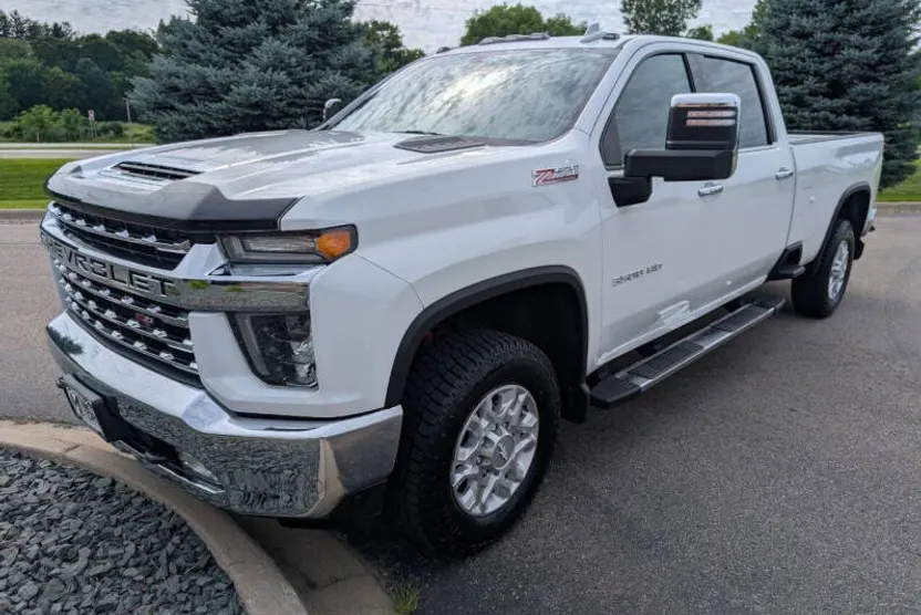 2020 Chevrolet Silverado 3500HD LTZ photo 1