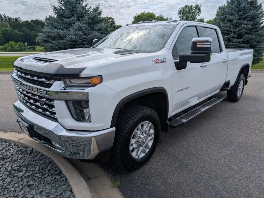 2020 Chevrolet Silverado 3500HD LTZ photo 1