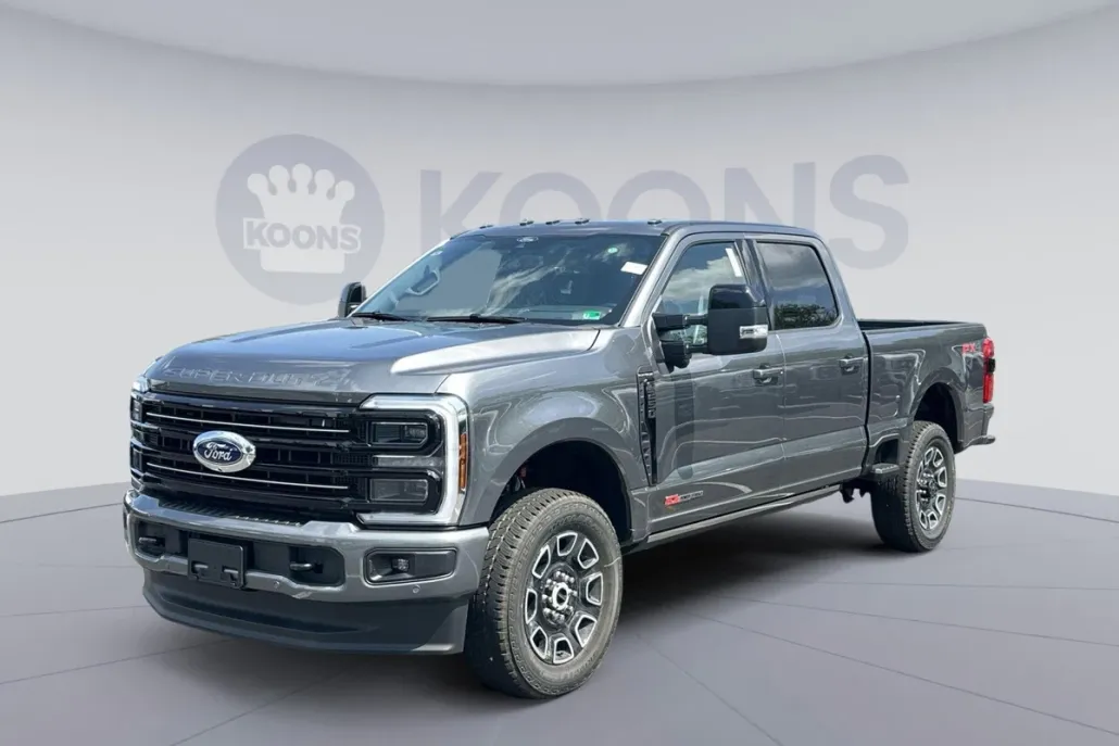 2025 Ford F-250 photo 1