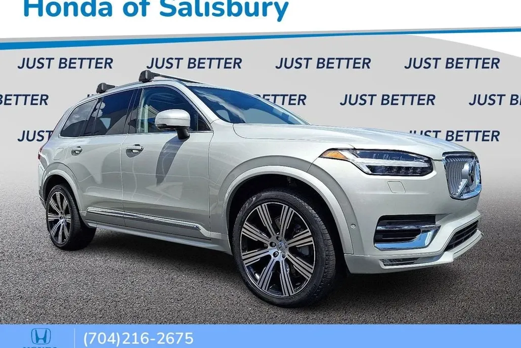 2022 Volvo XC90 T6 Inscription photo 1